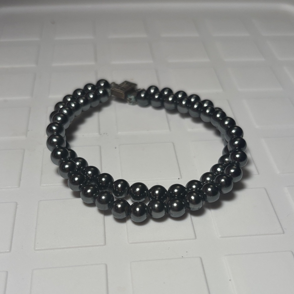Vitnage Elegant Hematite 2 Strand Beaded Bracelet
